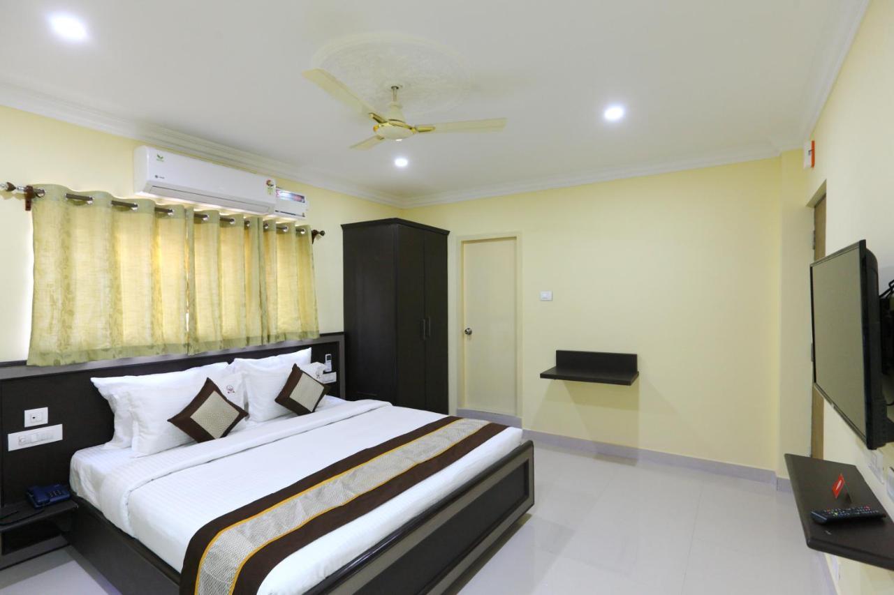 Hotel Sal Inn - Near Airport Ченнаи Экстерьер фото