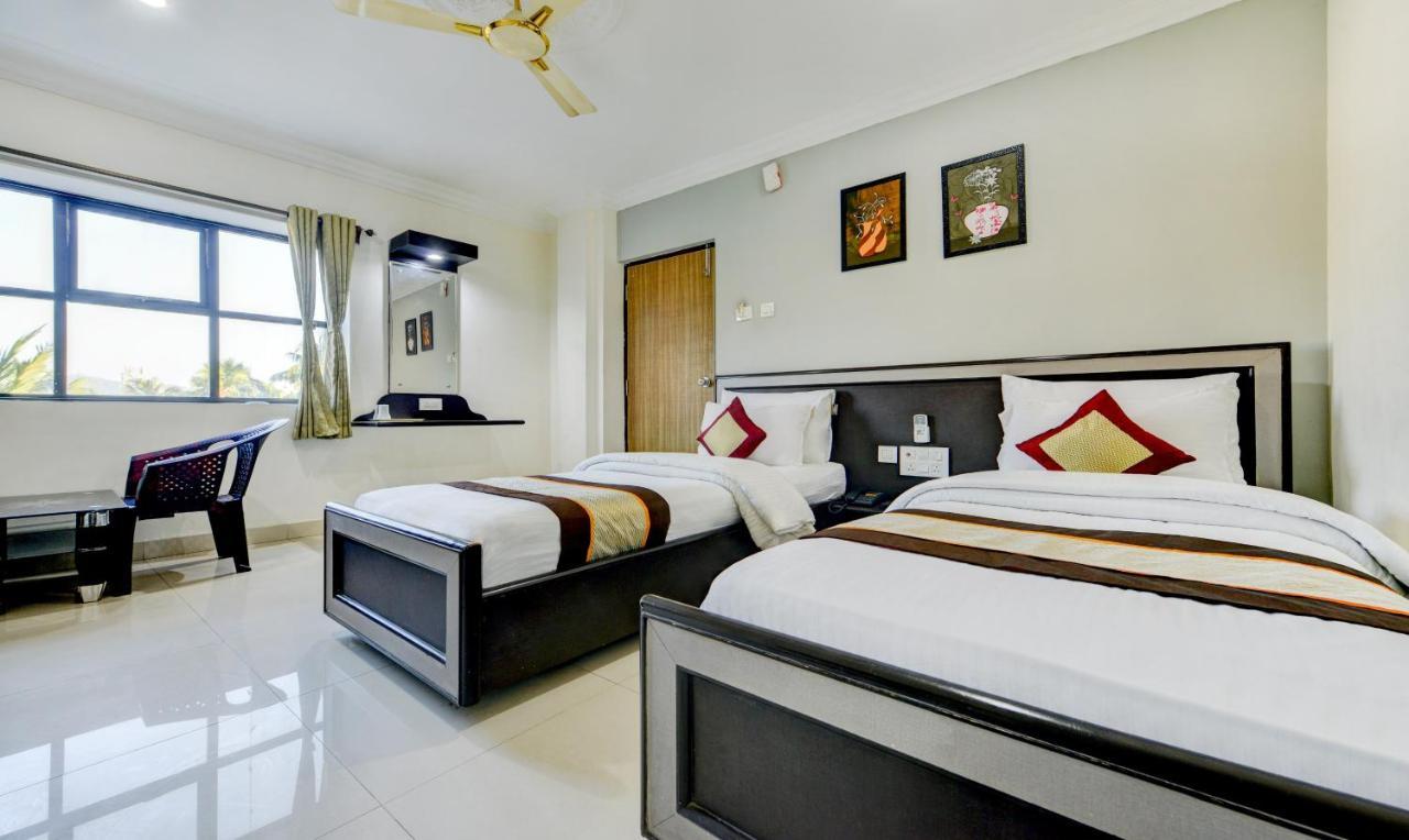 Hotel Sal Inn - Near Airport Ченнаи Экстерьер фото
