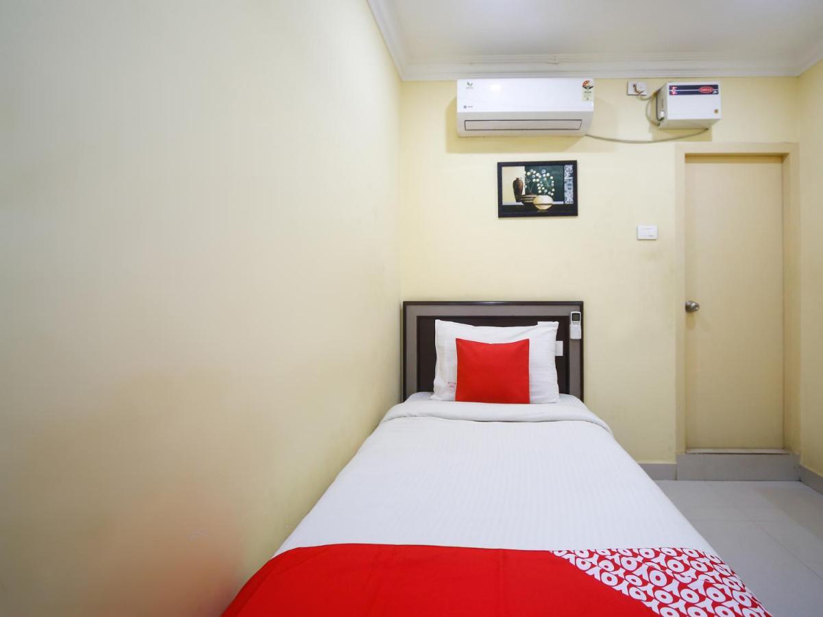 Hotel Sal Inn - Near Airport Ченнаи Экстерьер фото
