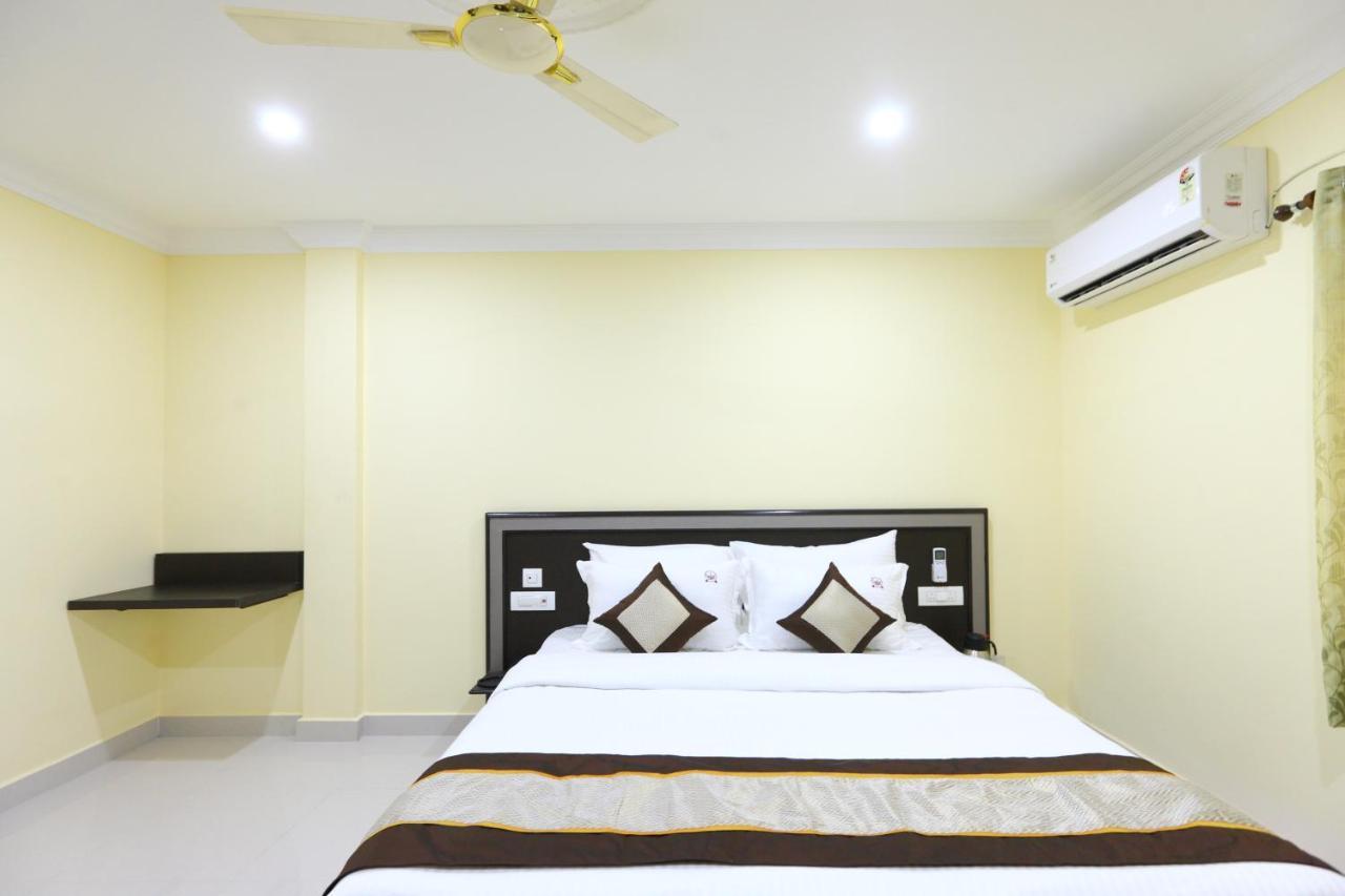 Hotel Sal Inn - Near Airport Ченнаи Экстерьер фото