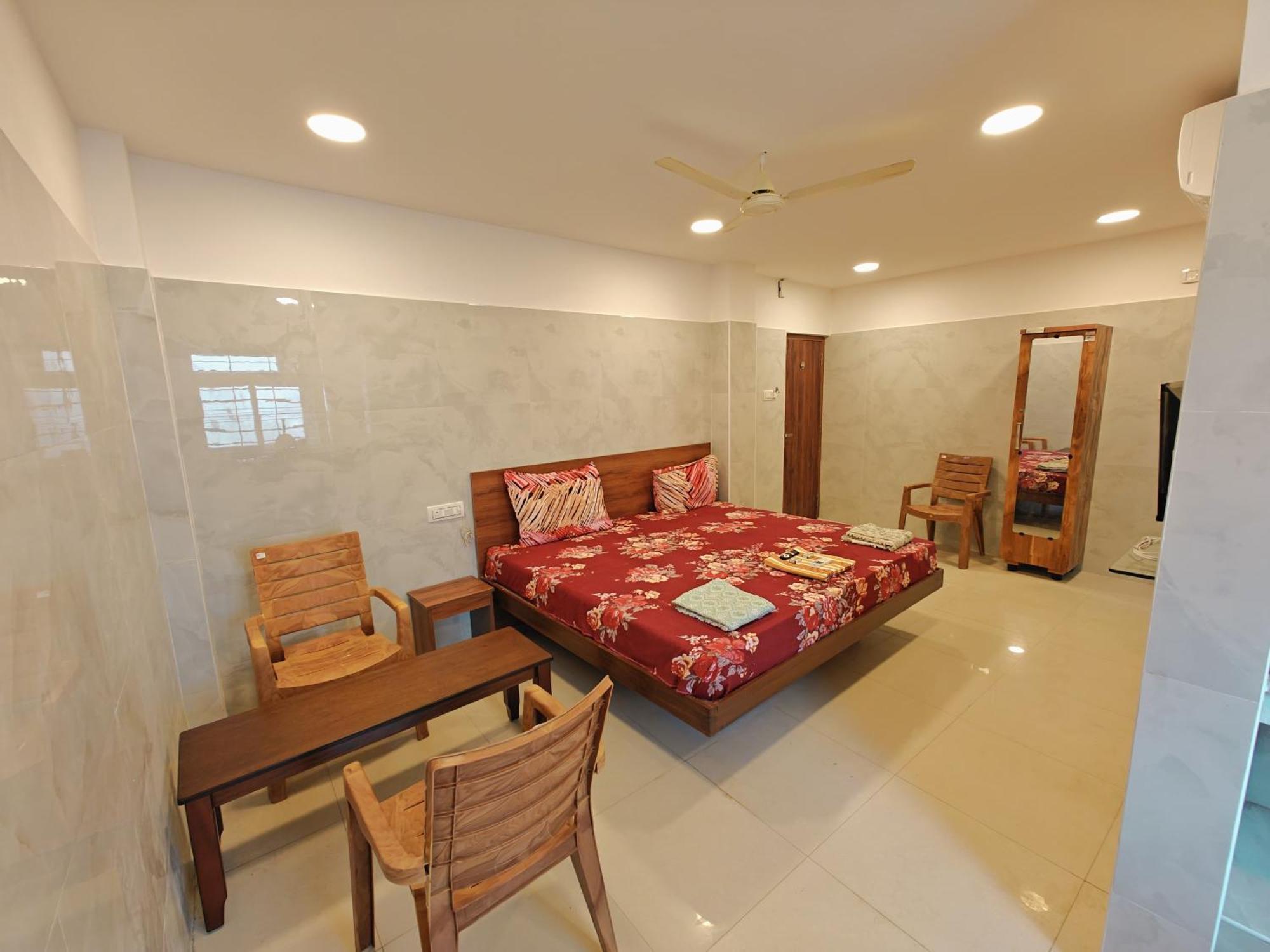 Hotel Sal Inn - Near Airport Ченнаи Экстерьер фото