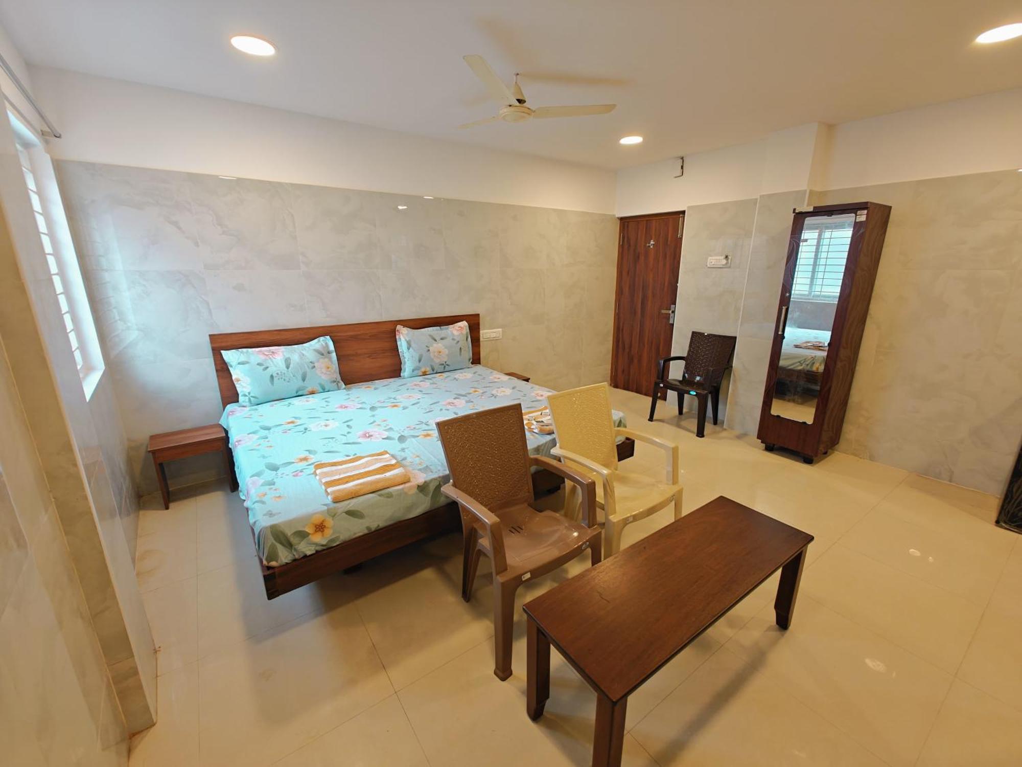 Hotel Sal Inn - Near Airport Ченнаи Экстерьер фото